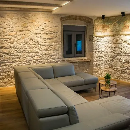 Oli Mare Apartment *